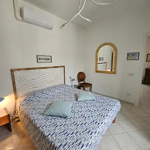 https://lairone-casa-vacanza.it-lombardy.com